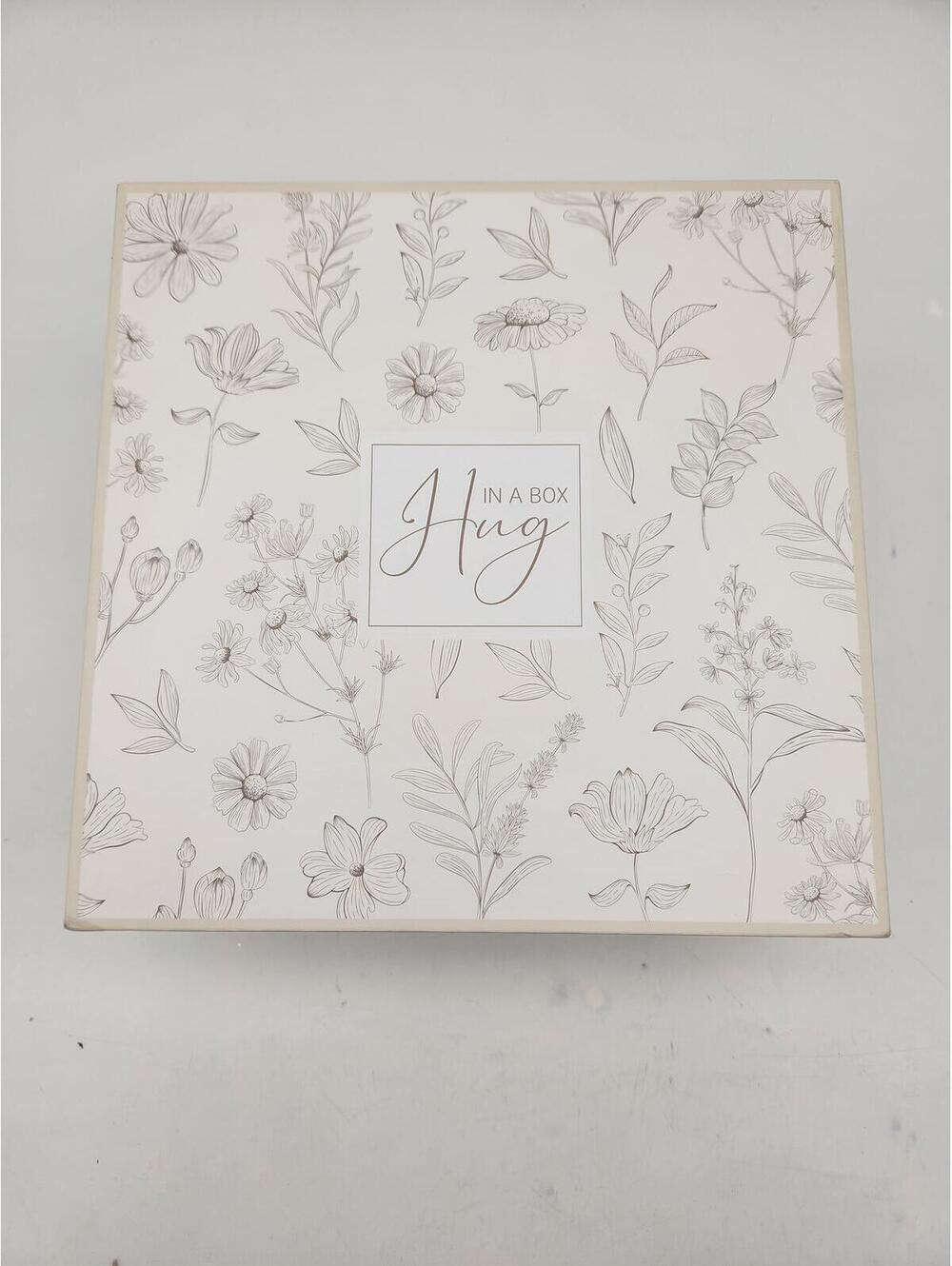 Hug in a Box Self-Care Gift Set – New